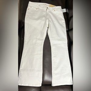 Michael Kors Izzy Cropped Flare Jeans New with tags Size 8 White.